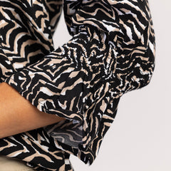 CORA – DAMENBLUSE MIT 3/4-ÄRMELN