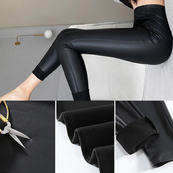 FIERCEFLEX™ - GEFÜTTERTE LEGGINGS AUS KUNSTLEDER